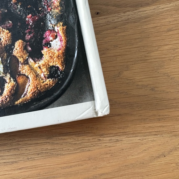 Ottolenghi Simple Cookbook by Yotam Ottolenghi - Picture 4 of 8